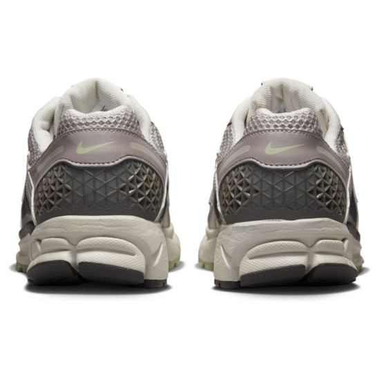 Nike Zoom Vomero 5 W Nike Zoom Vomero 5 W